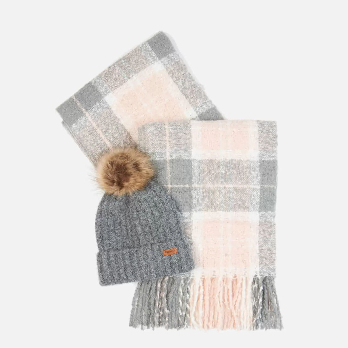 Saltburn Beanie & Tartan Scarf Set*Barbour Discount