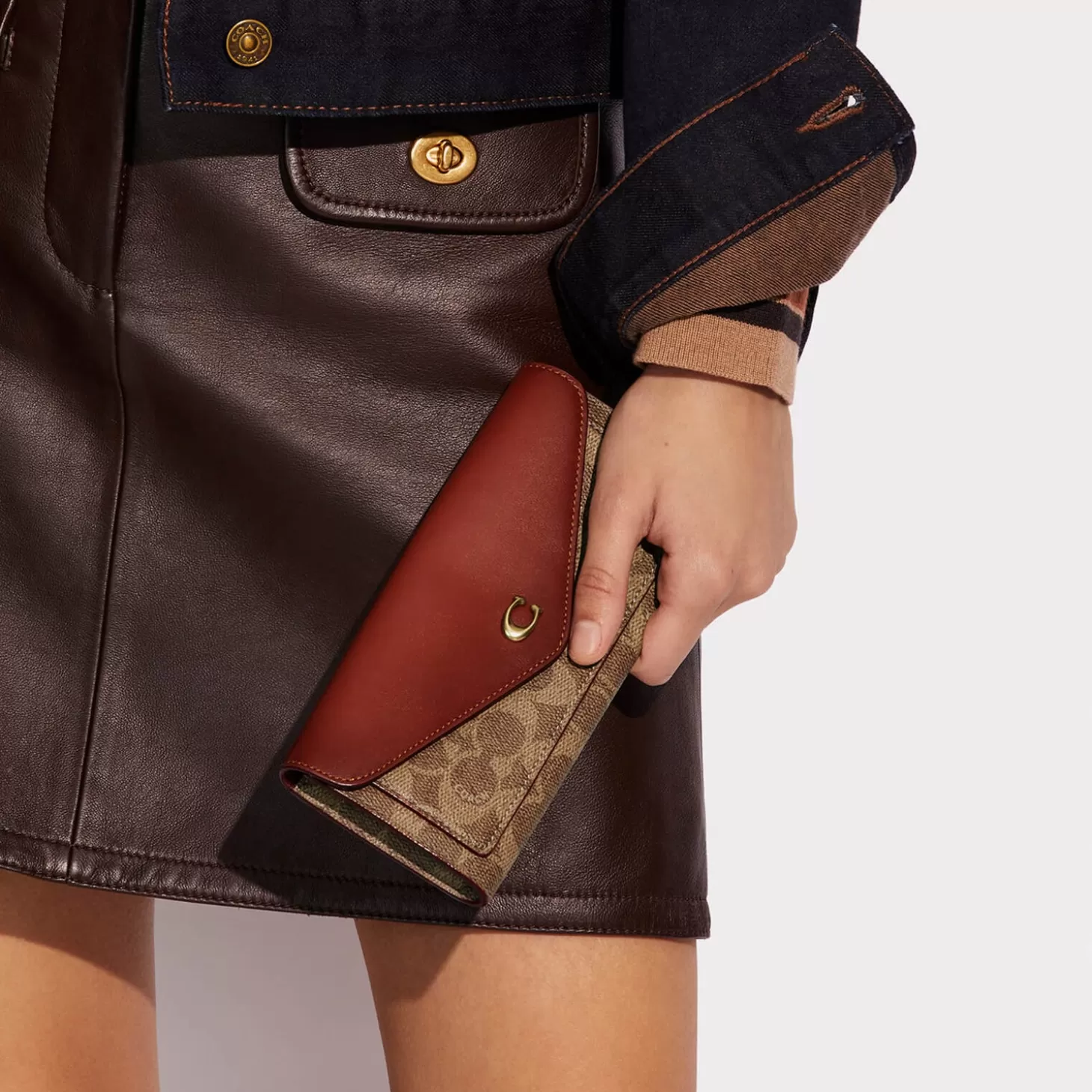 Women's Colorblock Signature Wyn Soft Wallet -*Coach Clearance