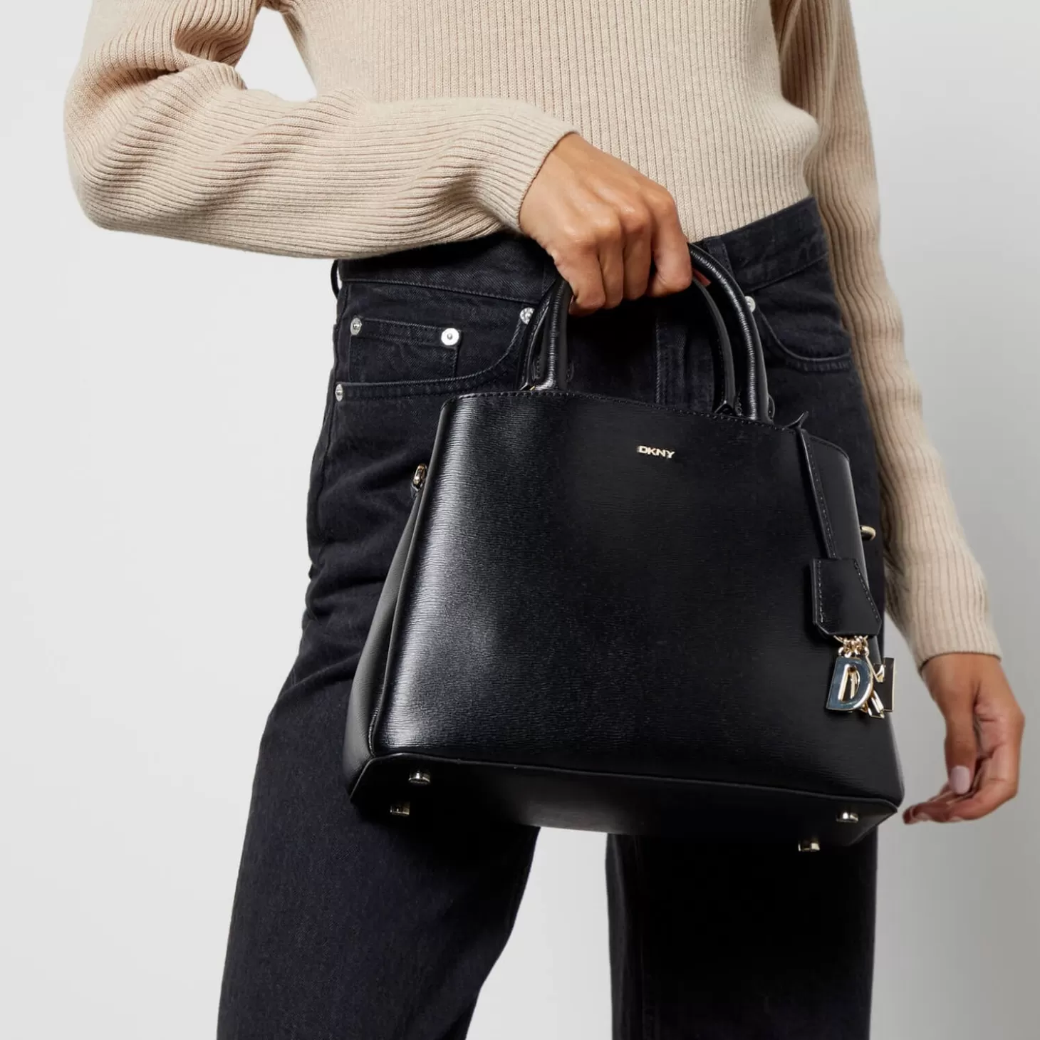 Women's Paige Satchel - Black/Gold*DKNY Hot