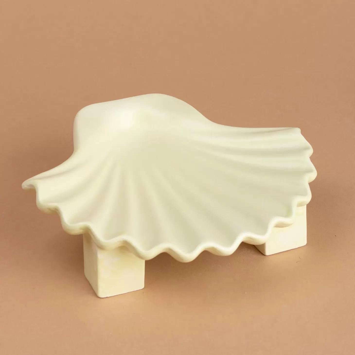 Seashell Plate - Lime*Los Objetos Decorativos Sale