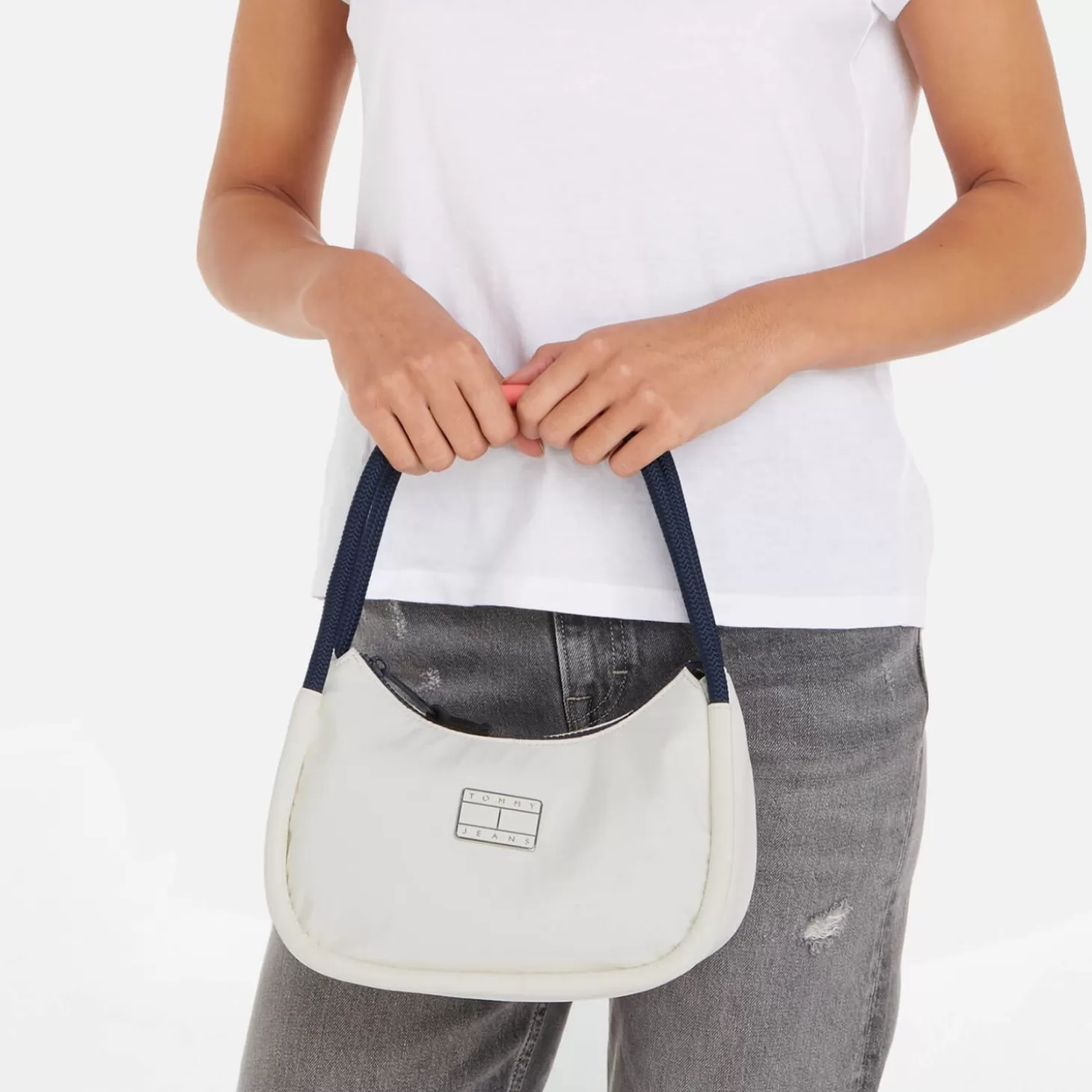 Summer Festival Nylon Shoulder Bag*Tommy Jeans Discount